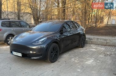 Позашляховик / Кросовер Tesla Model Y 2024 в Харкові