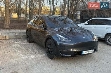 Внедорожник / Кроссовер Tesla Model Y 2024 в Харькове