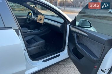 Внедорожник / Кроссовер Tesla Model Y 2023 в Днепре