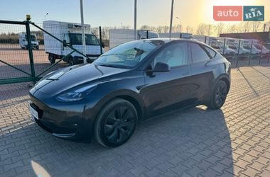 Внедорожник / Кроссовер Tesla Model Y 2024 в Ровно