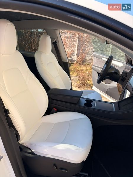 Внедорожник / Кроссовер Tesla Model Y 2024 в Фастове фото 27 Внедорожник / Кроссовер Tesla Model Y 2024 в Фастове