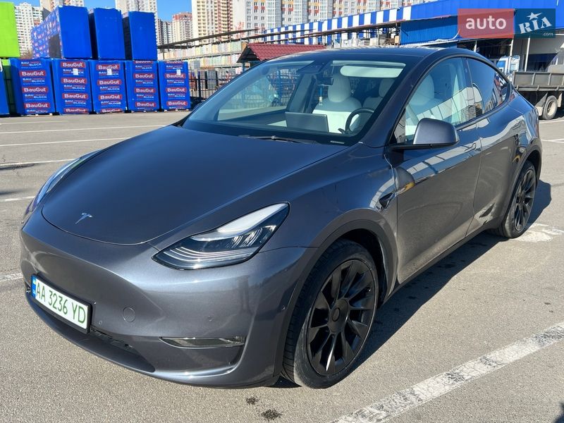 Внедорожник / Кроссовер Tesla Model Y 2022 в Киеве