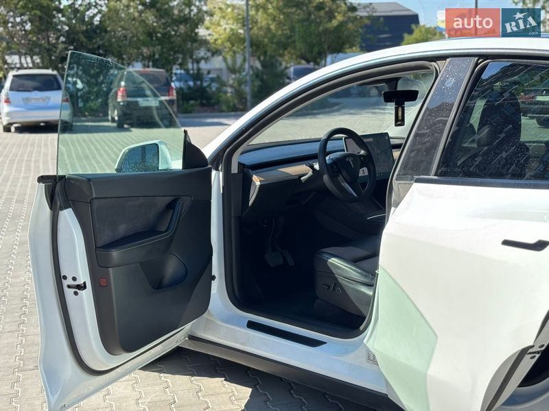 Внедорожник / Кроссовер Tesla Model Y 2021 в Кропивницком