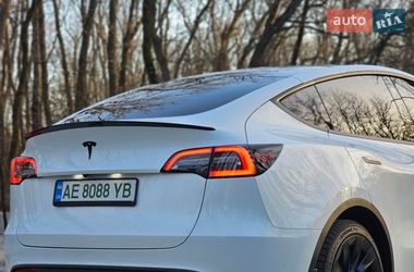 Внедорожник / Кроссовер Tesla Model Y 2023 в Днепре