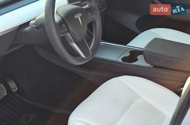 Внедорожник / Кроссовер Tesla Model Y 2023 в Днепре