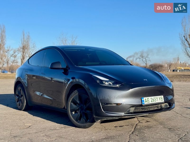 Внедорожник / Кроссовер Tesla Model Y 2024 в Каменском