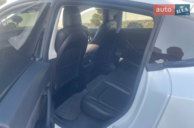Внедорожник / Кроссовер Tesla Model Y 2022 в Ровно