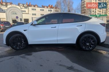 Внедорожник / Кроссовер Tesla Model Y 2021 в Тернополе