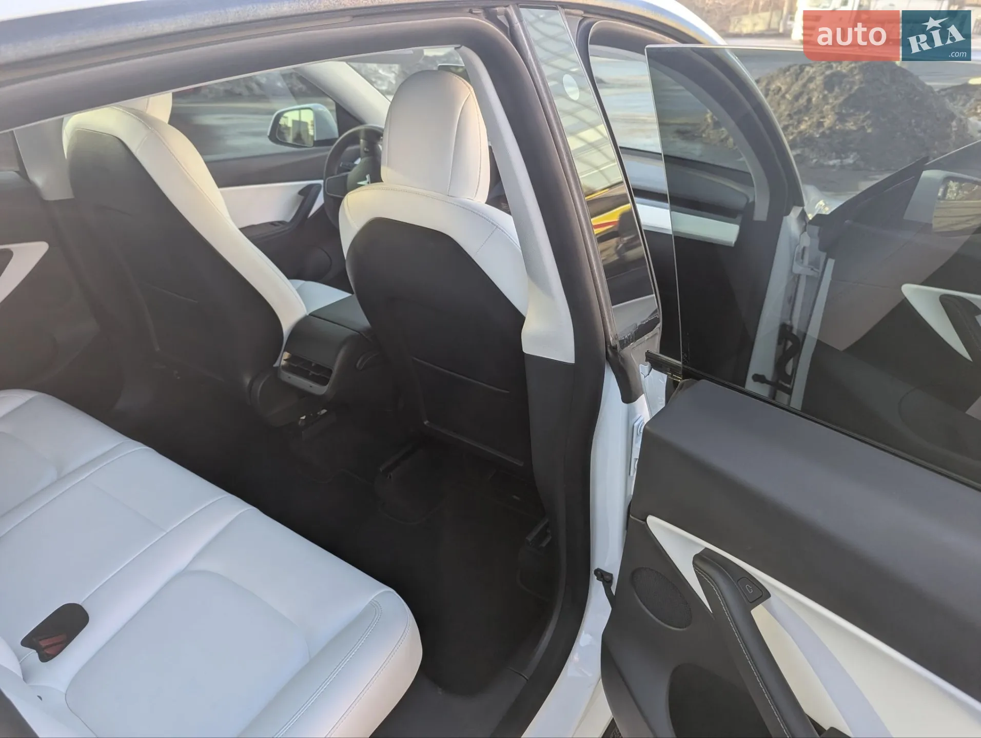2021 Tesla Model Y - мініатюра 19