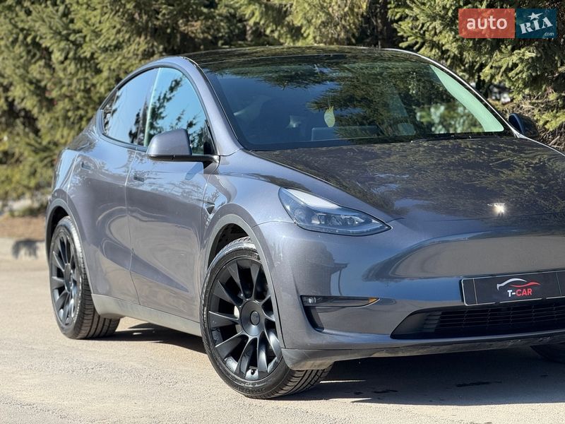 Внедорожник / Кроссовер Tesla Model Y 2023 в Тернополе