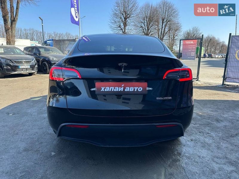 Позашляховик / Кросовер Tesla Model Y 2023 в Вінниці фото 6 Позашляховик / Кросовер Tesla Model Y 2023 в Вінниці