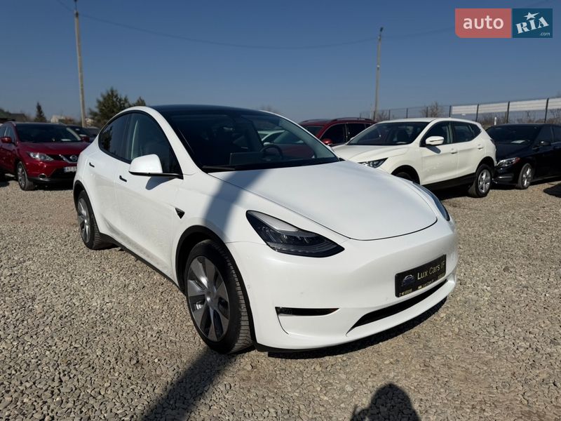 Позашляховик / Кросовер Tesla Model Y 2022 в Івано-Франківську фото 3 Позашляховик / Кросовер Tesla Model Y 2022 в Івано-Франківську