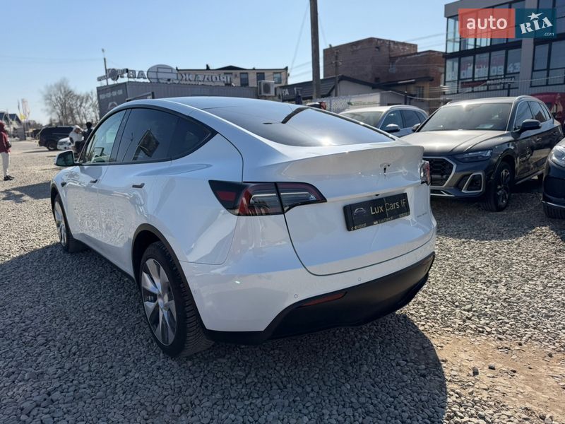 Позашляховик / Кросовер Tesla Model Y 2022 в Івано-Франківську фото 13 Позашляховик / Кросовер Tesla Model Y 2022 в Івано-Франківську