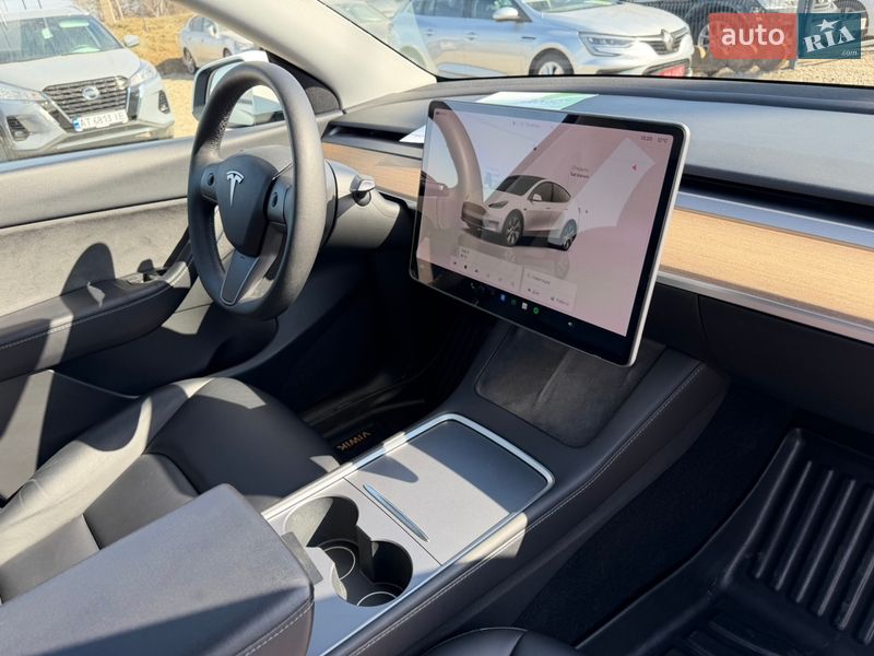 Позашляховик / Кросовер Tesla Model Y 2022 в Івано-Франківську фото 34 Позашляховик / Кросовер Tesla Model Y 2022 в Івано-Франківську