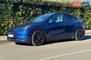 Внедорожник / Кроссовер Tesla Model Y 2023 в Киеве