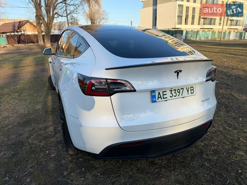 Внедорожник / Кроссовер Tesla Model Y 2022 в Днепре
