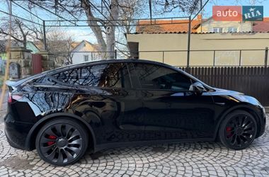 Внедорожник / Кроссовер Tesla Model Y 2024 в Дрогобыче
