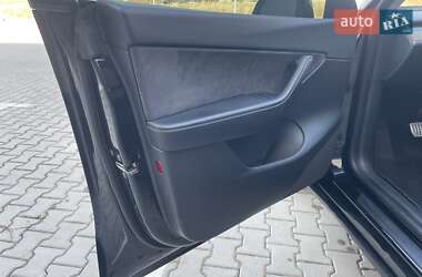 Внедорожник / Кроссовер Tesla Model Y 2021 в Хмельницком