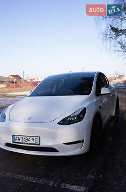 Внедорожник / Кроссовер Tesla Model Y 2021 в Киеве
