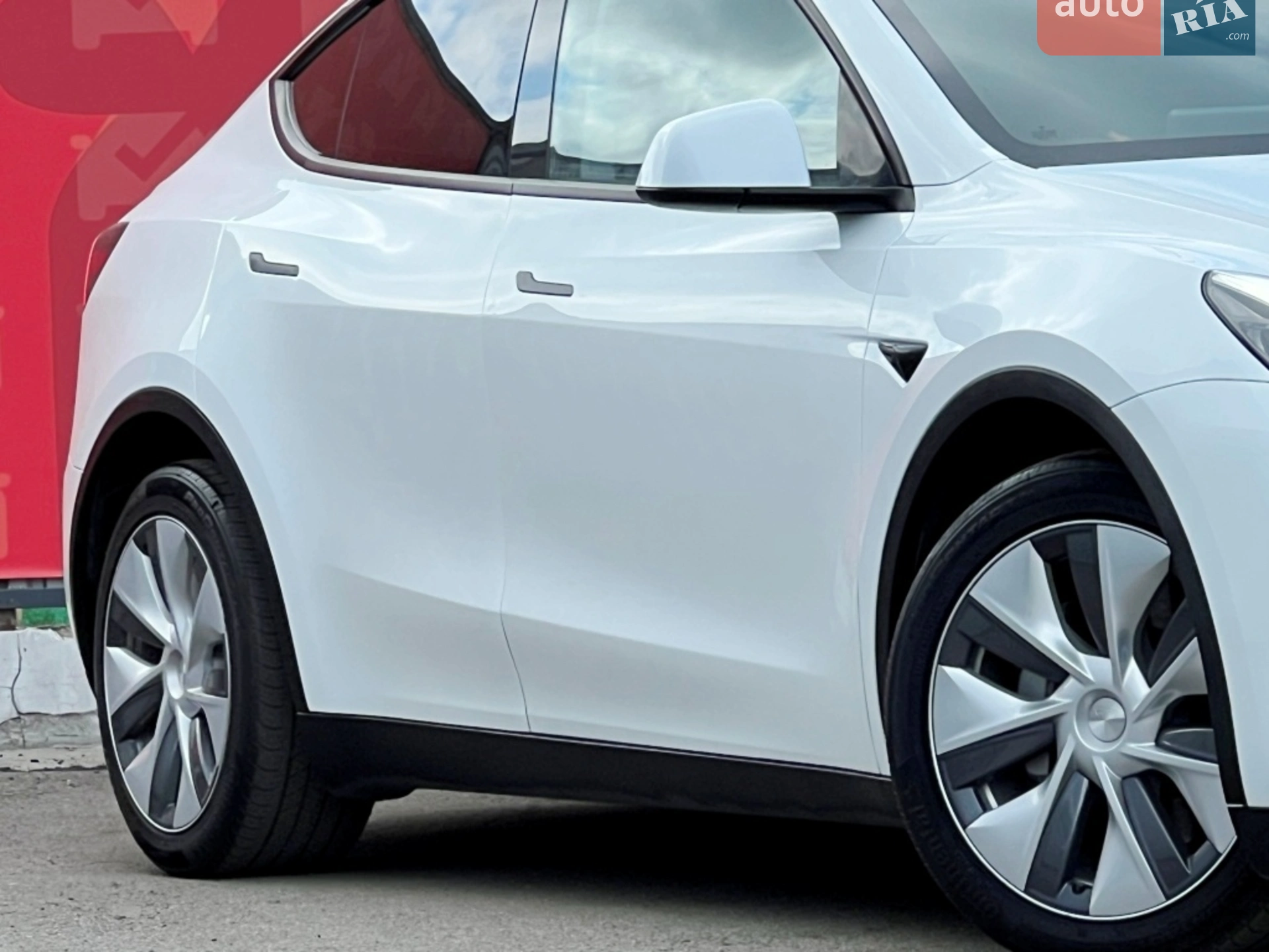2023 Tesla Model Y - мініатюра 8