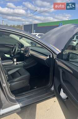 Позашляховик / Кросовер Tesla Model Y 2023 в Києві