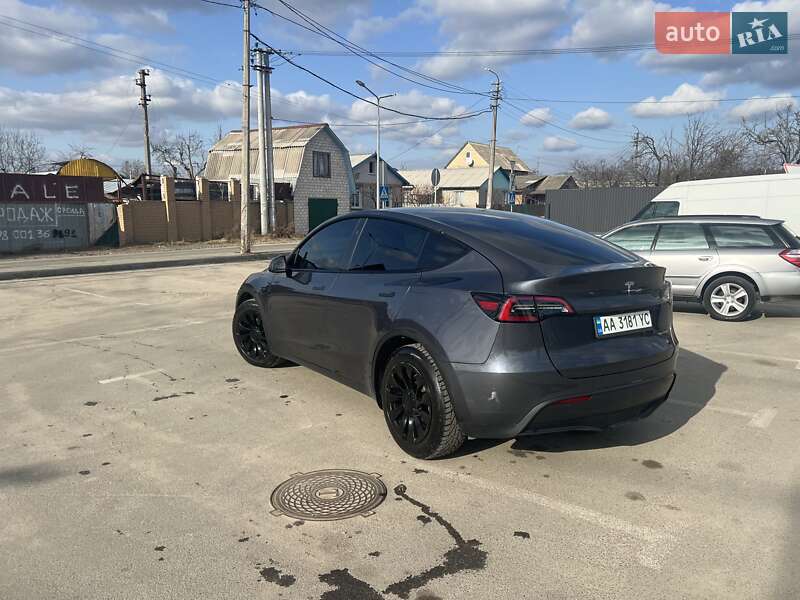 Внедорожник / Кроссовер Tesla Model Y 2023 в Киеве фото 4 Внедорожник / Кроссовер Tesla Model Y 2023 в Киеве