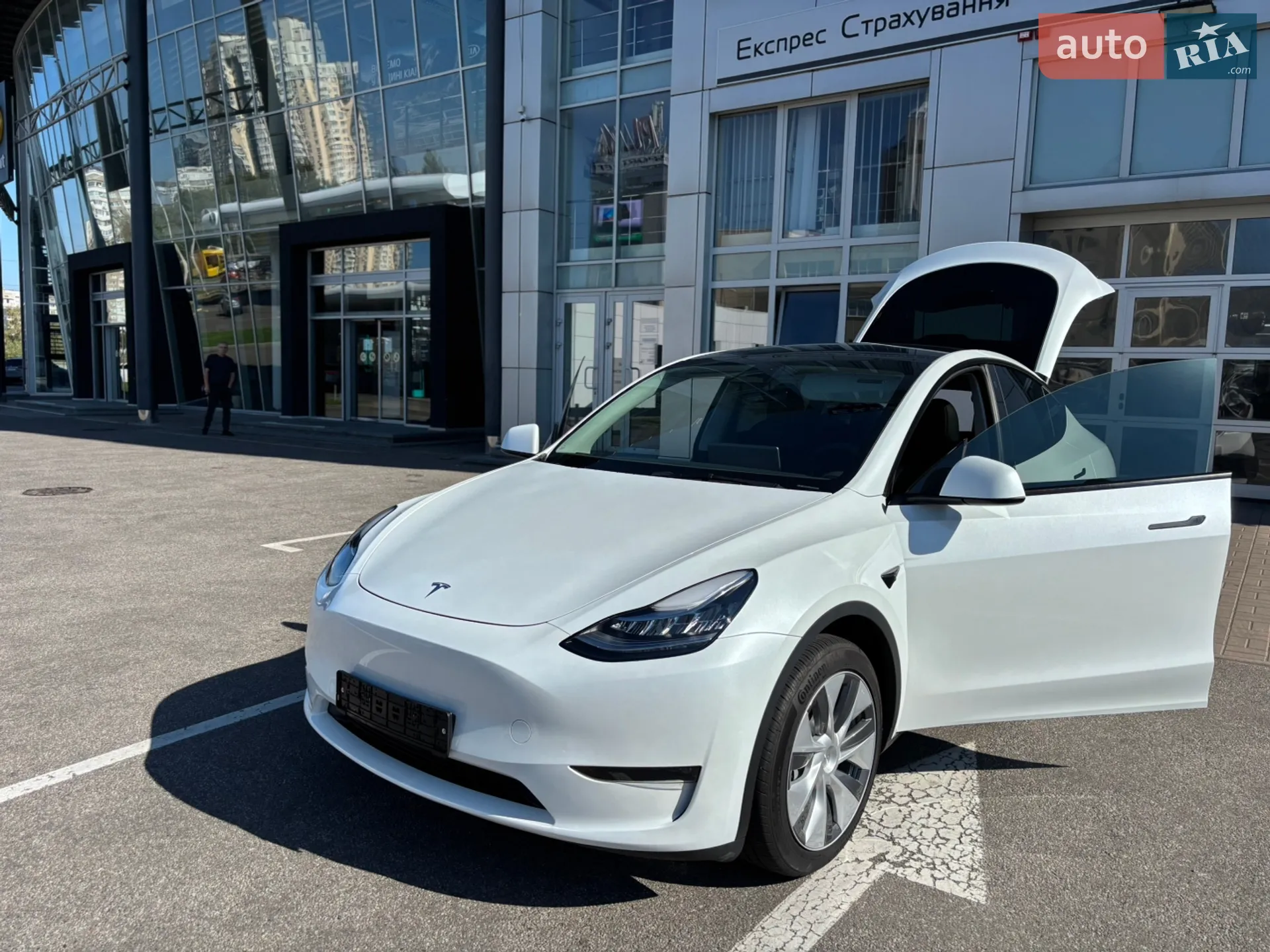 2023 Tesla Model Y - мініатюра 13