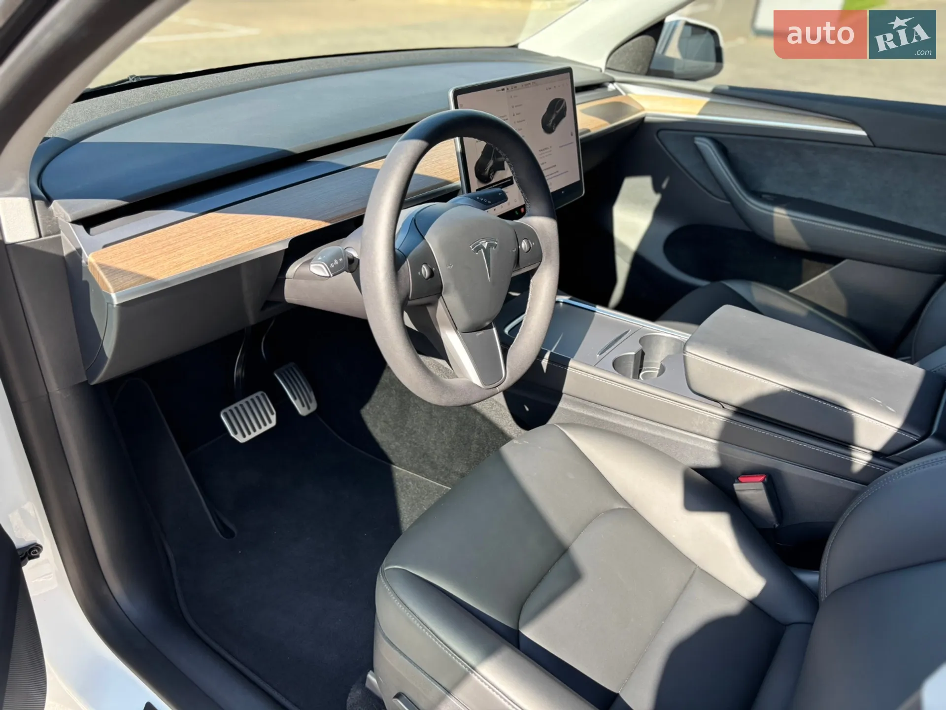 2023 Tesla Model Y - мініатюра 19