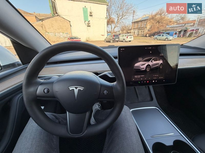 Внедорожник / Кроссовер Tesla Model Y 2023 в Николаеве