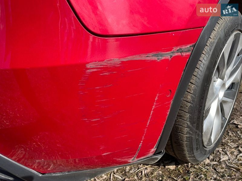 Внедорожник / Кроссовер Tesla Model Y 2021 в Ровно