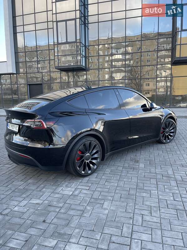 Внедорожник / Кроссовер Tesla Model Y 2022 в Днепре фото 5 Внедорожник / Кроссовер Tesla Model Y 2022 в Днепре