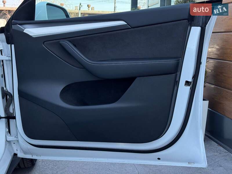 Внедорожник / Кроссовер Tesla Model Y 2022 в Ровно фото 66 Внедорожник / Кроссовер Tesla Model Y 2022 в Ровно