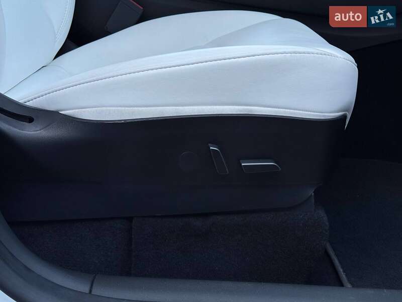 Внедорожник / Кроссовер Tesla Model Y 2022 в Ровно фото 70 Внедорожник / Кроссовер Tesla Model Y 2022 в Ровно