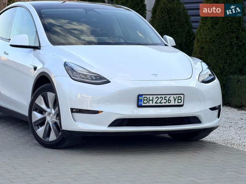 Внедорожник / Кроссовер Tesla Model Y 2022 в Одессе