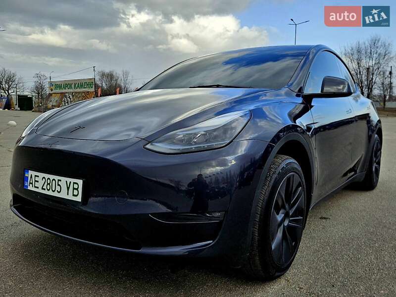 Tesla Model Y 2024 Tesla Model Y 2024