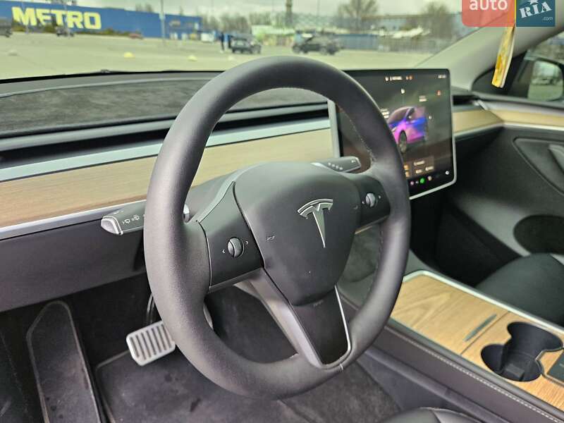 Внедорожник / Кроссовер Tesla Model Y 2024 в Днепре фото 22 Внедорожник / Кроссовер Tesla Model Y 2024 в Днепре