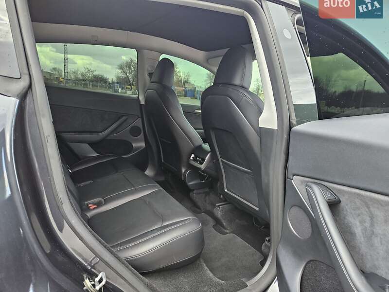 Внедорожник / Кроссовер Tesla Model Y 2024 в Днепре фото 29 Внедорожник / Кроссовер Tesla Model Y 2024 в Днепре