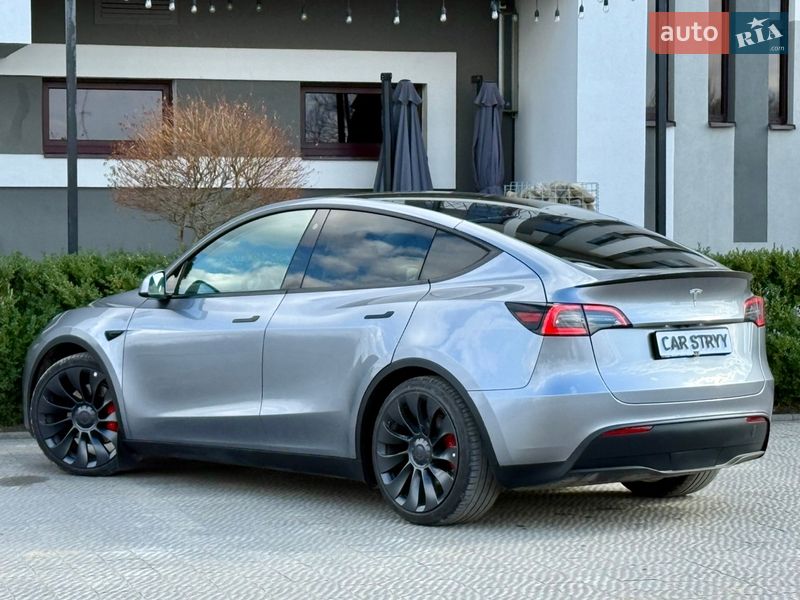 Позашляховик / Кросовер Tesla Model Y 2023 в Стрию фото 24 Позашляховик / Кросовер Tesla Model Y 2023 в Стрию