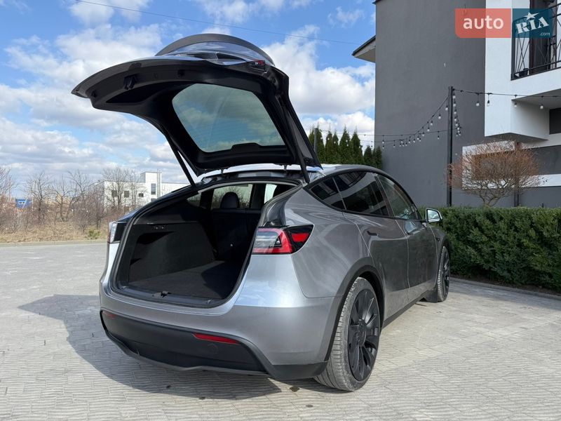 Позашляховик / Кросовер Tesla Model Y 2023 в Стрию фото 51 Позашляховик / Кросовер Tesla Model Y 2023 в Стрию