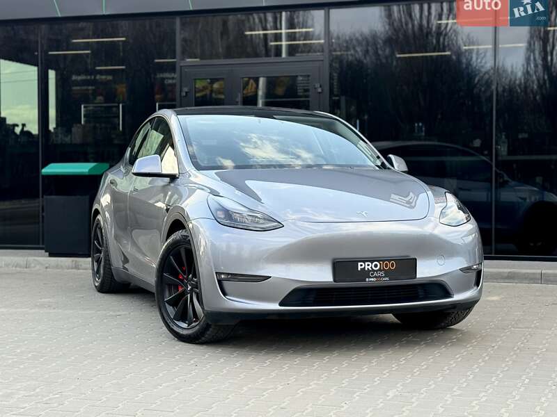 Внедорожник / Кроссовер Tesla Model Y 2023 в Киеве