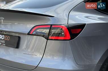 Внедорожник / Кроссовер Tesla Model Y 2023 в Киеве