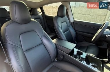 Внедорожник / Кроссовер Tesla Model Y 2020 в Костополе