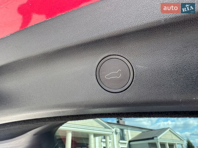 Внедорожник / Кроссовер Tesla Model Y 2023 в Стрые