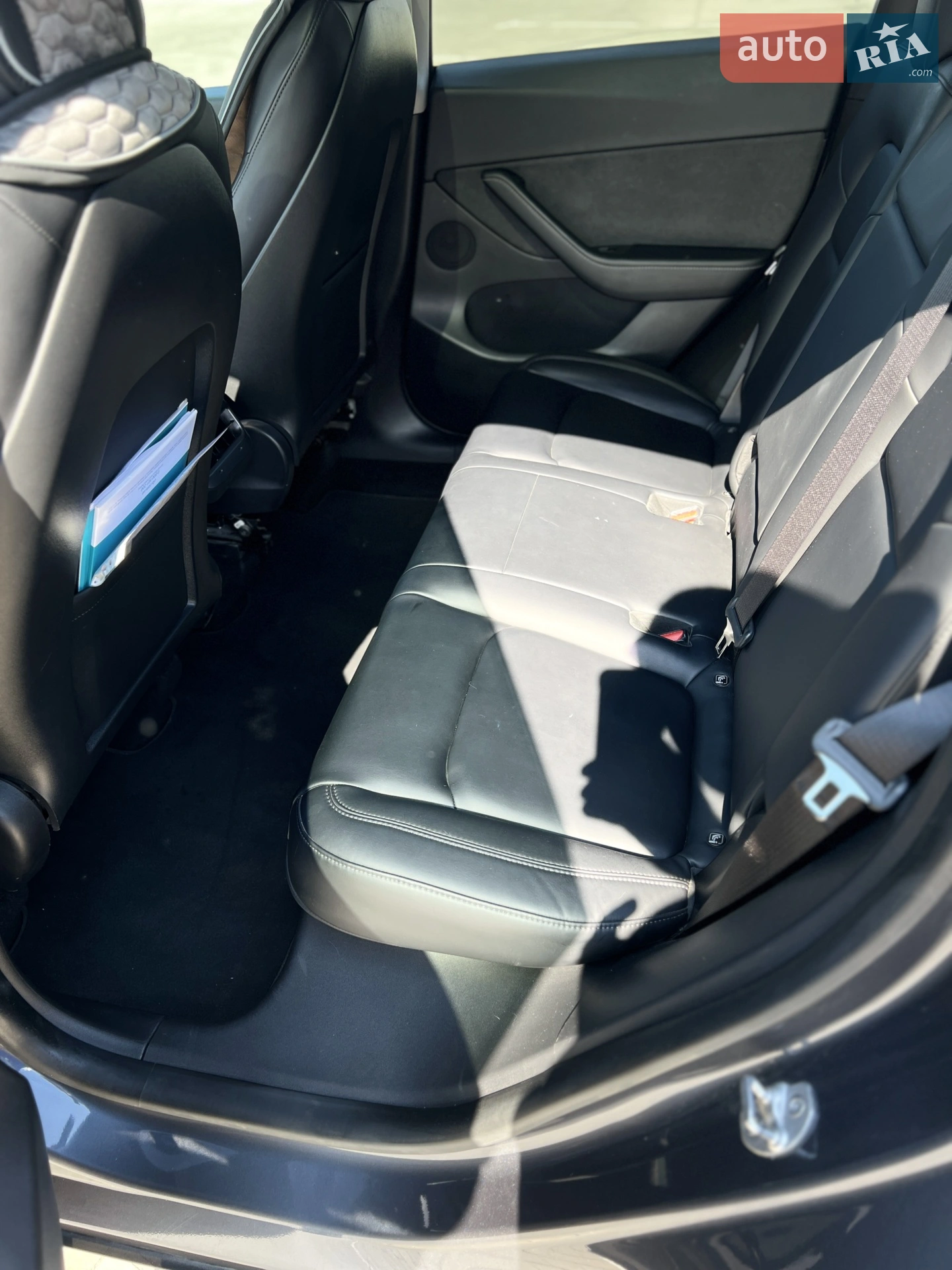 2021 Tesla Model Y - мініатюра 19