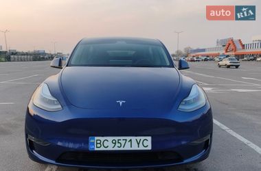 Внедорожник / Кроссовер Tesla Model Y 2021 в Львове