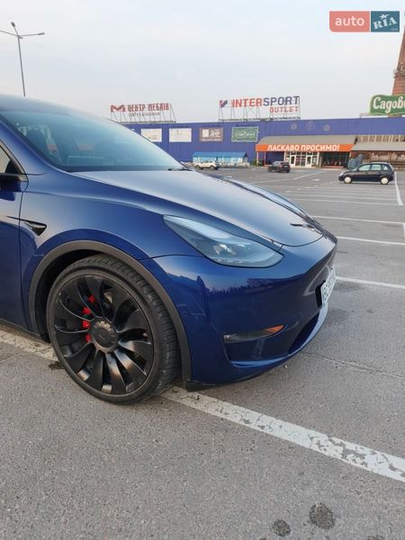 Внедорожник / Кроссовер Tesla Model Y 2021 в Львове фото 5 Внедорожник / Кроссовер Tesla Model Y 2021 в Львове