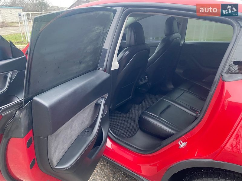 Внедорожник / Кроссовер Tesla Model Y 2022 в Тараще фото 14 Внедорожник / Кроссовер Tesla Model Y 2022 в Тараще
