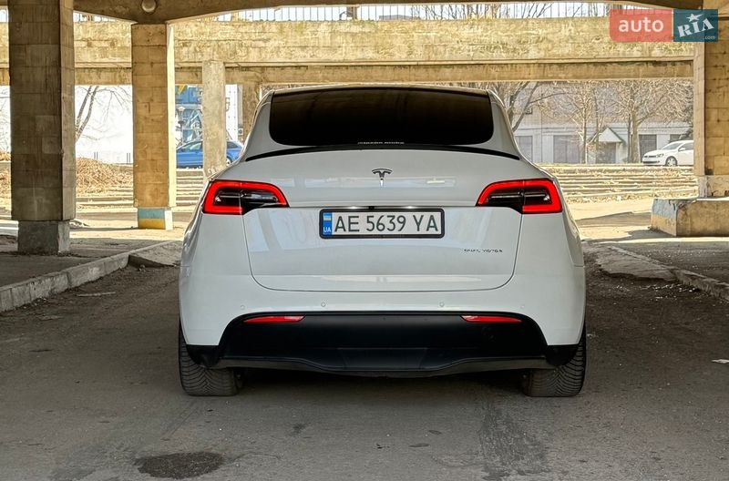 Внедорожник / Кроссовер Tesla Model Y 2022 в Днепре