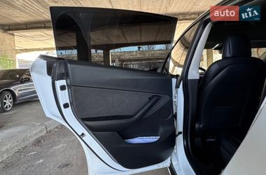 Позашляховик / Кросовер Tesla Model Y 2022 в Дніпрі