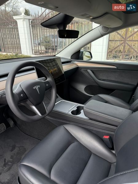 Внедорожник / Кроссовер Tesla Model Y 2024 в Виннице